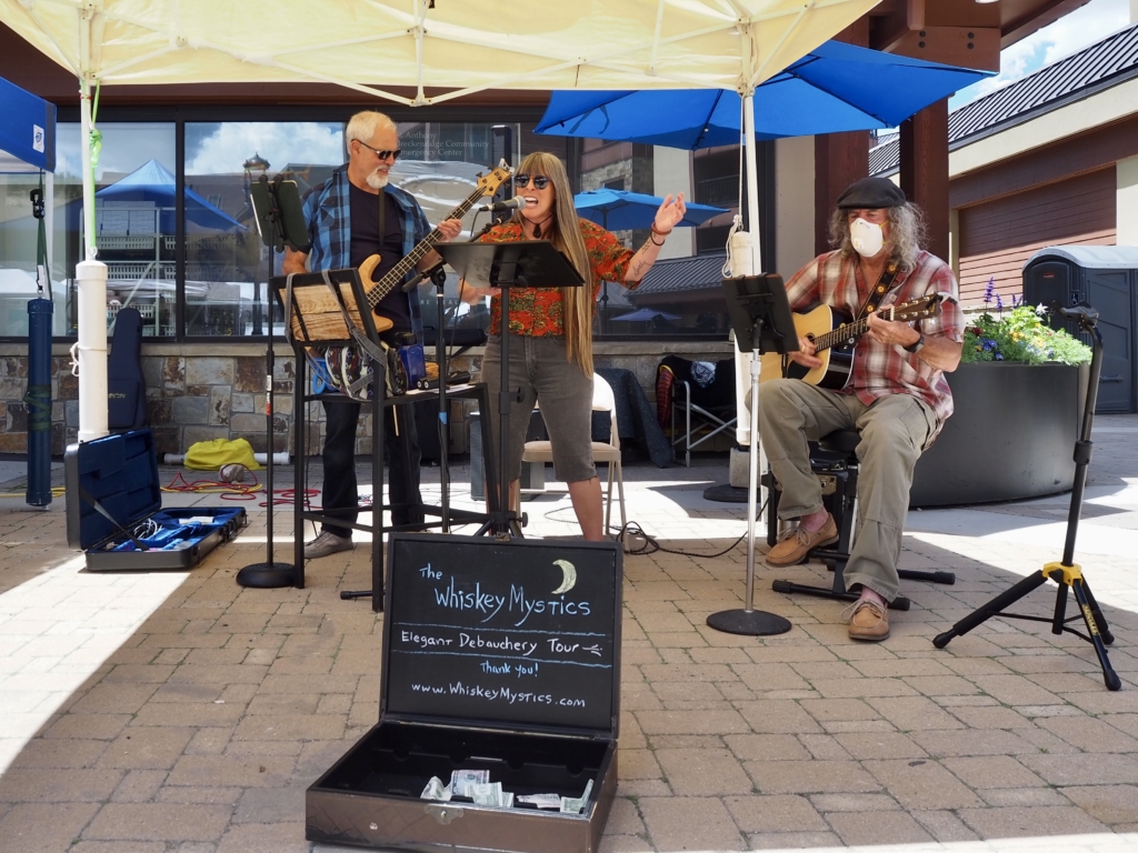 summer music in breckenridge
