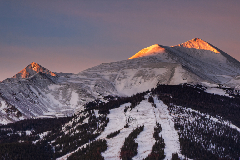 Breckenridge vs Vail: What’s the Difference — and Why Breckenridge Comes Out on Top